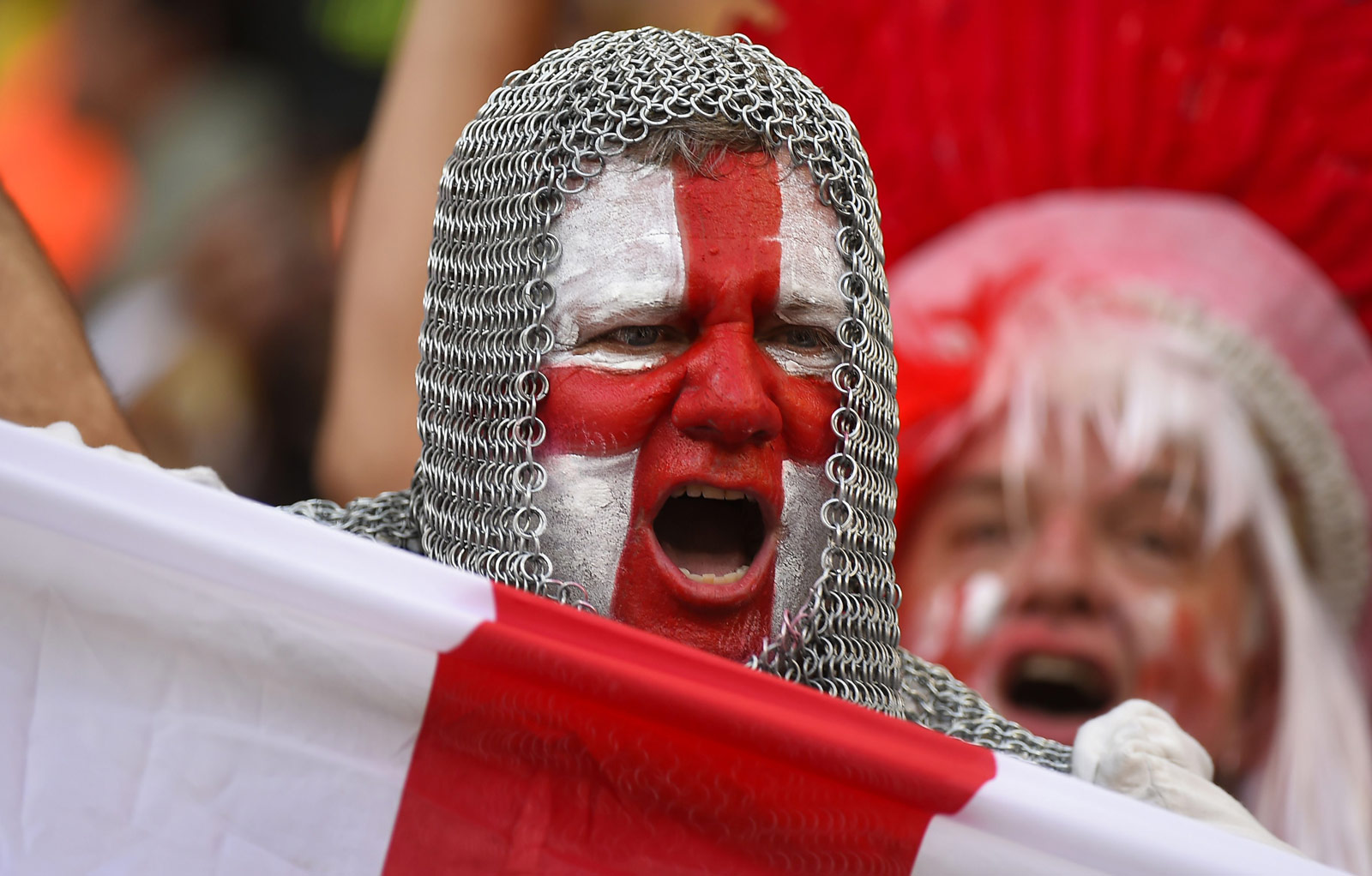 NBA球员交易及赛季影响分析（NBA交易动向与赛季格局解读）