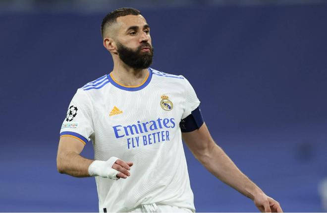 意甲媒体热议：在莱奥加盟米兰的七个赛季里，本赛季莱奥的表现最为出色！