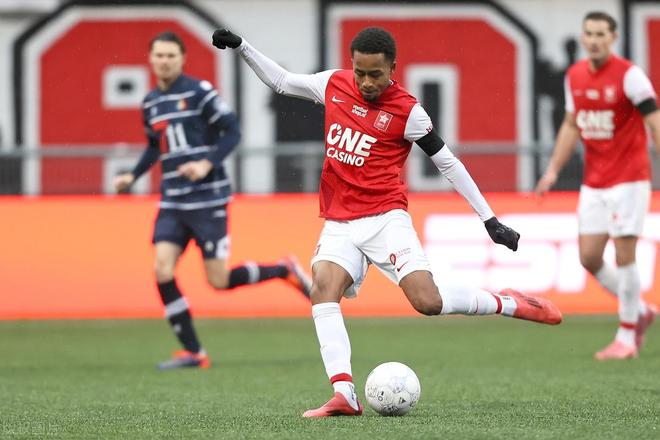 的战略调整 的战略调整